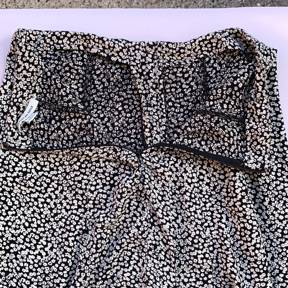 Size 2 American Eagle floral print skirt - Picture 6 of 8